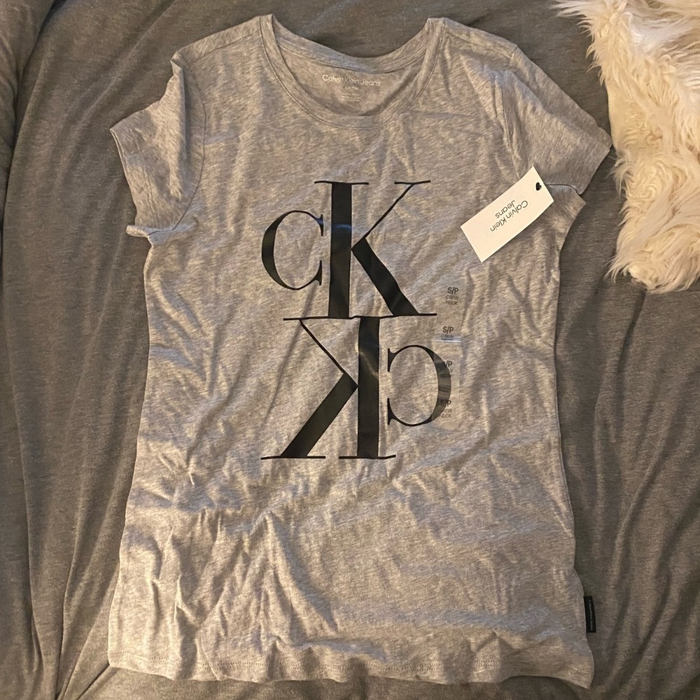Calvin Klein Tee